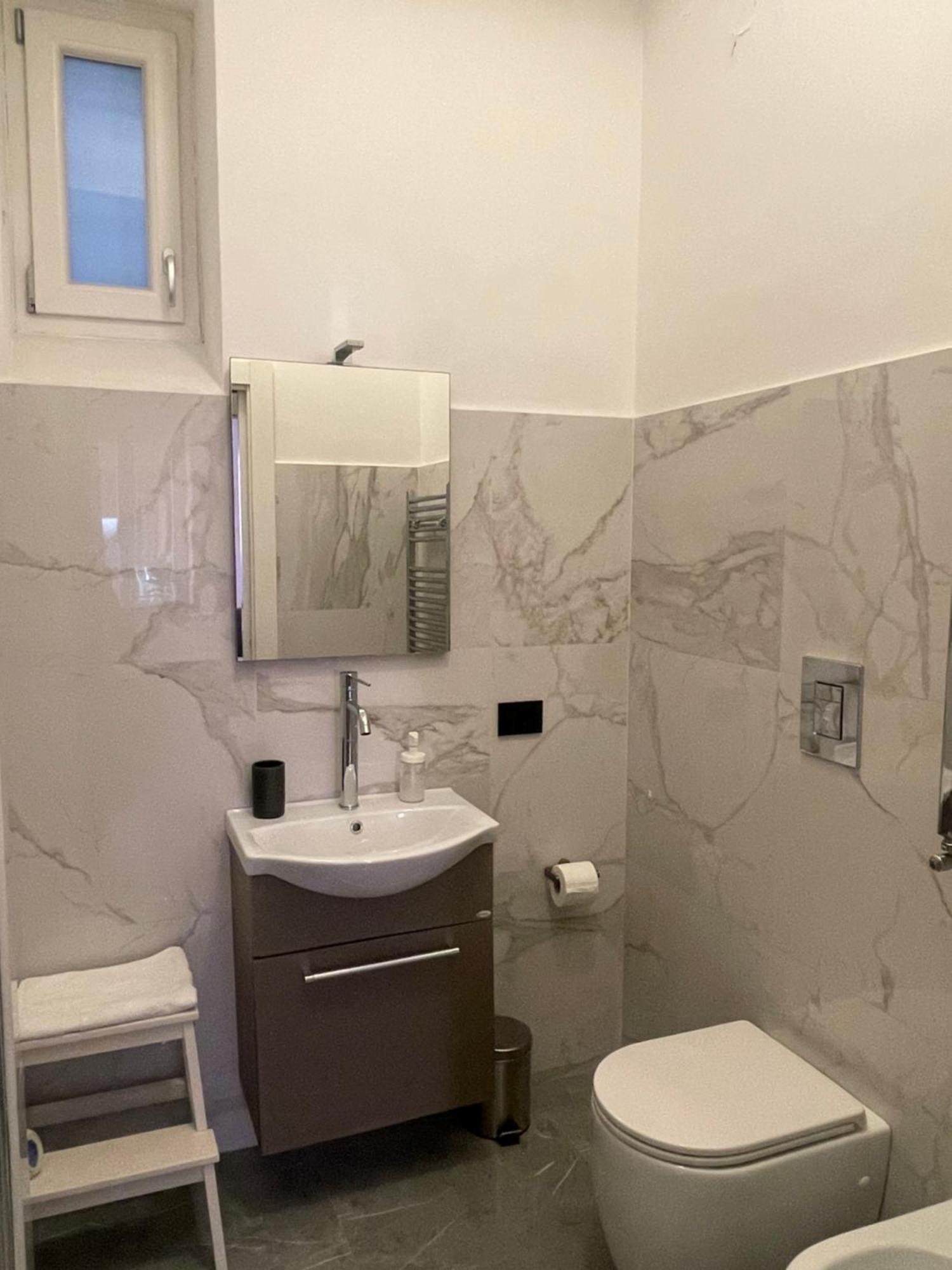 Appartamento Galleria Berio Napoli